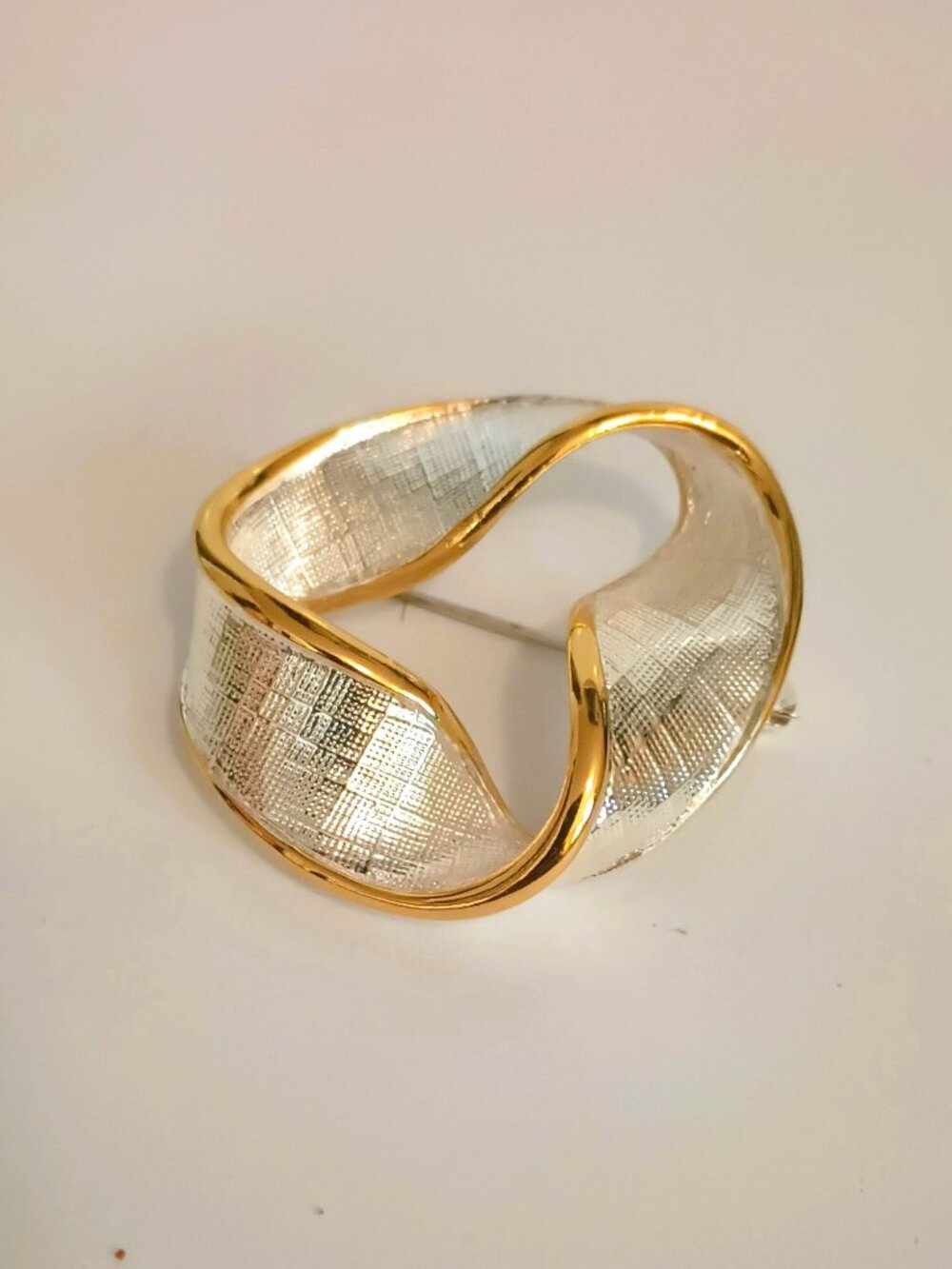 Napier Textured Twisted Ribbon Brooch Silver with Gold Edging Pin Fall Jewelry